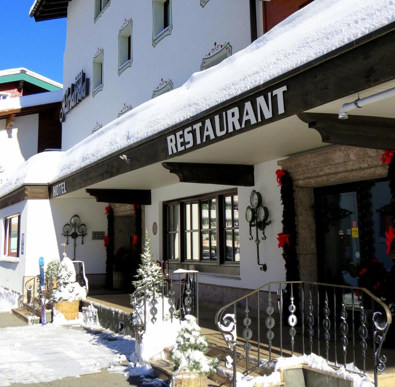 Hotel Hirlanda Zuers Ngoại thất bức ảnh