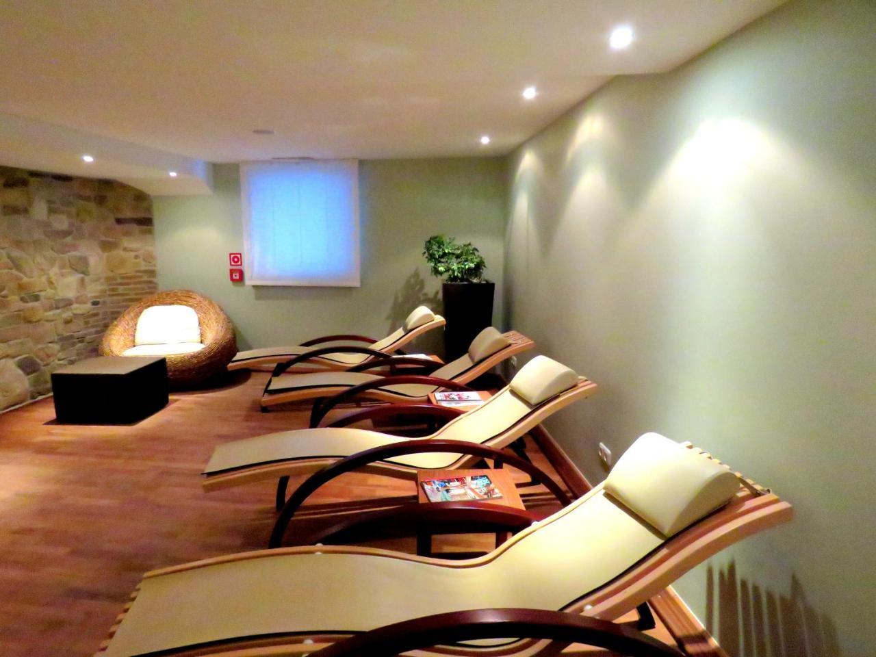 Hotel Hirlanda Zuers Ngoại thất bức ảnh