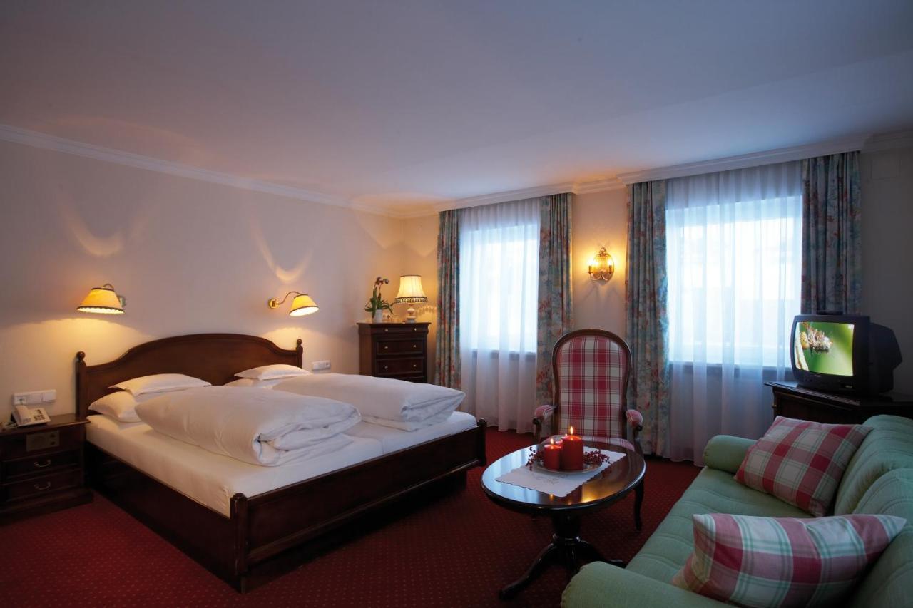 Hotel Hirlanda Zuers Phòng bức ảnh